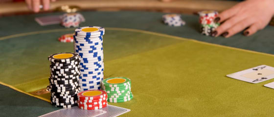För- och nackdelar med att spela Caribbean Stud Poker