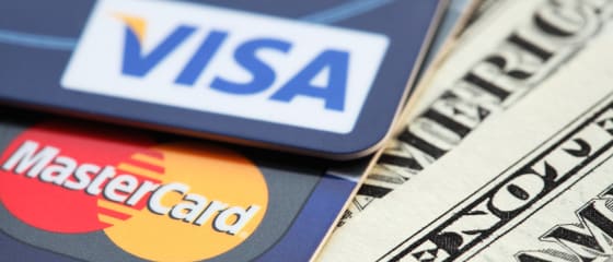 Mastercard debet vs. kreditkort för onlinekasinoinsättningar